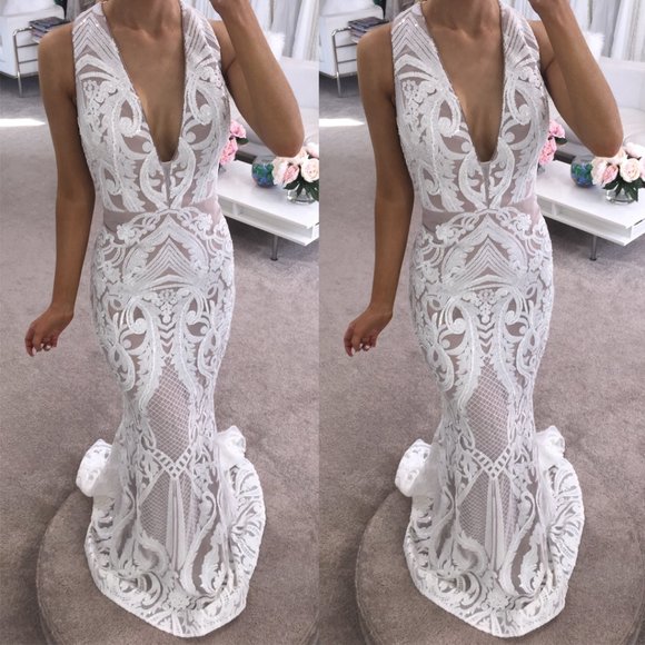 JADORE JX1091 DRESS - IVORY/NUDE Size 2 Mermaid - Picture 1 of 4